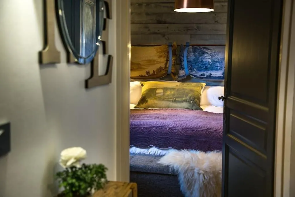 Stylish Place-Amazing Views-3 Main Lifts, Apt Design- Vue Splendide-3 Telecabines Samoens France